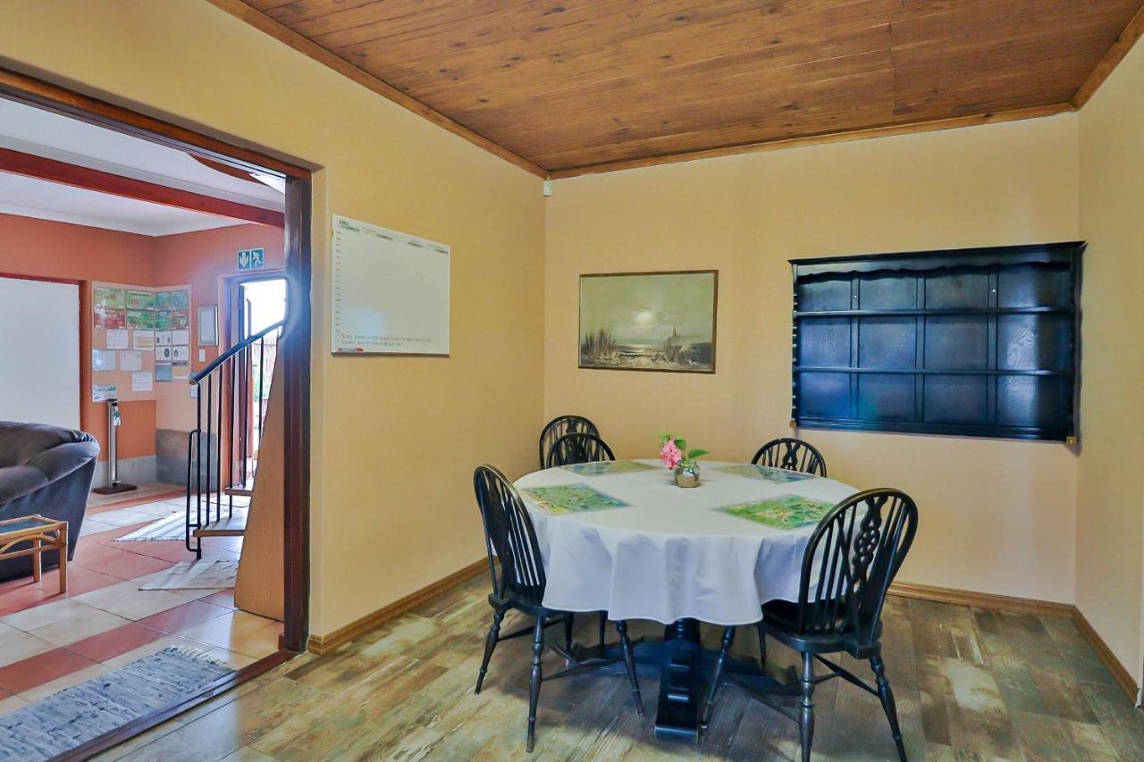 הרמנוס Fisherhaven Travellers Lodge מראה חיצוני תמונה