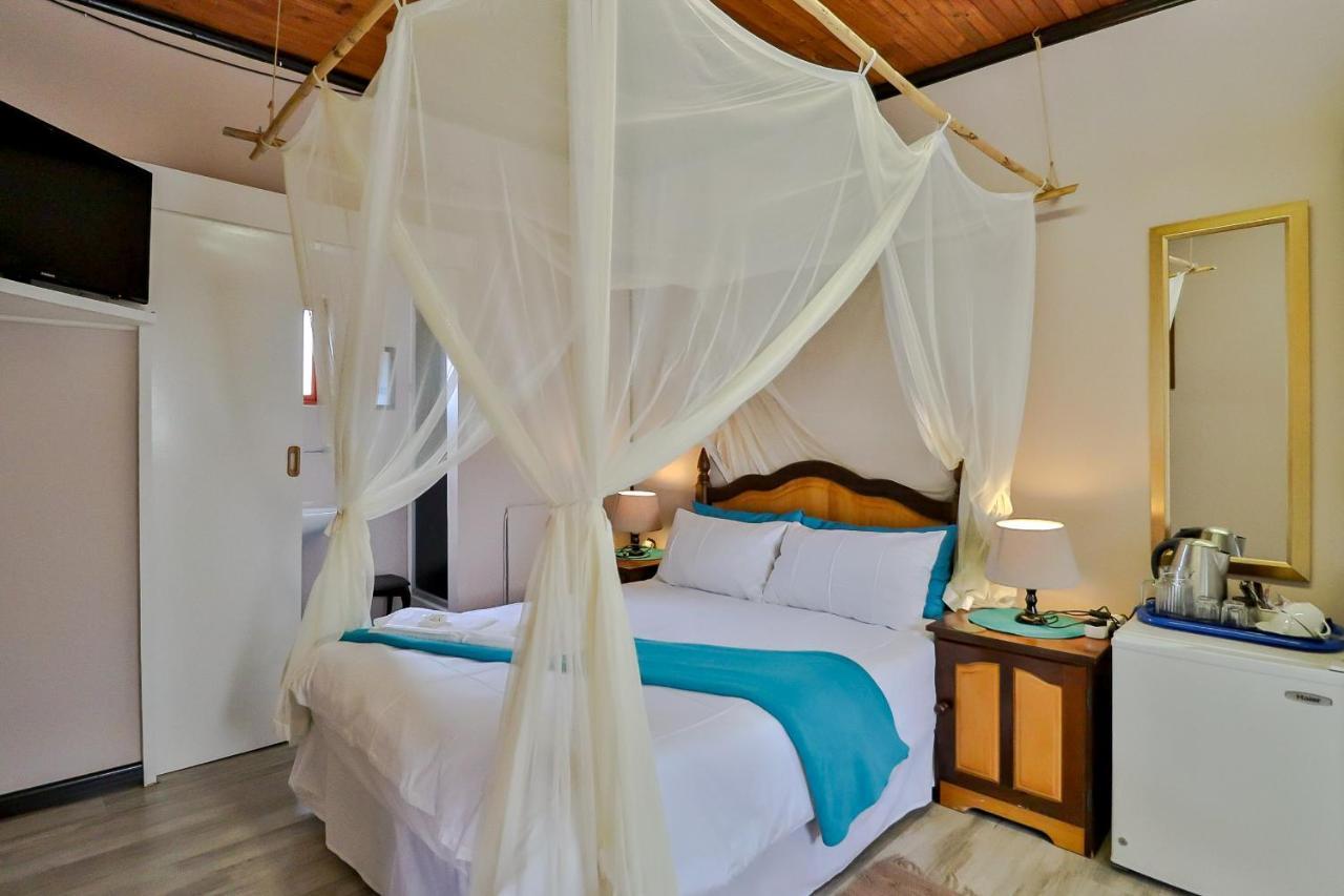 הרמנוס Fisherhaven Travellers Lodge מראה חיצוני תמונה