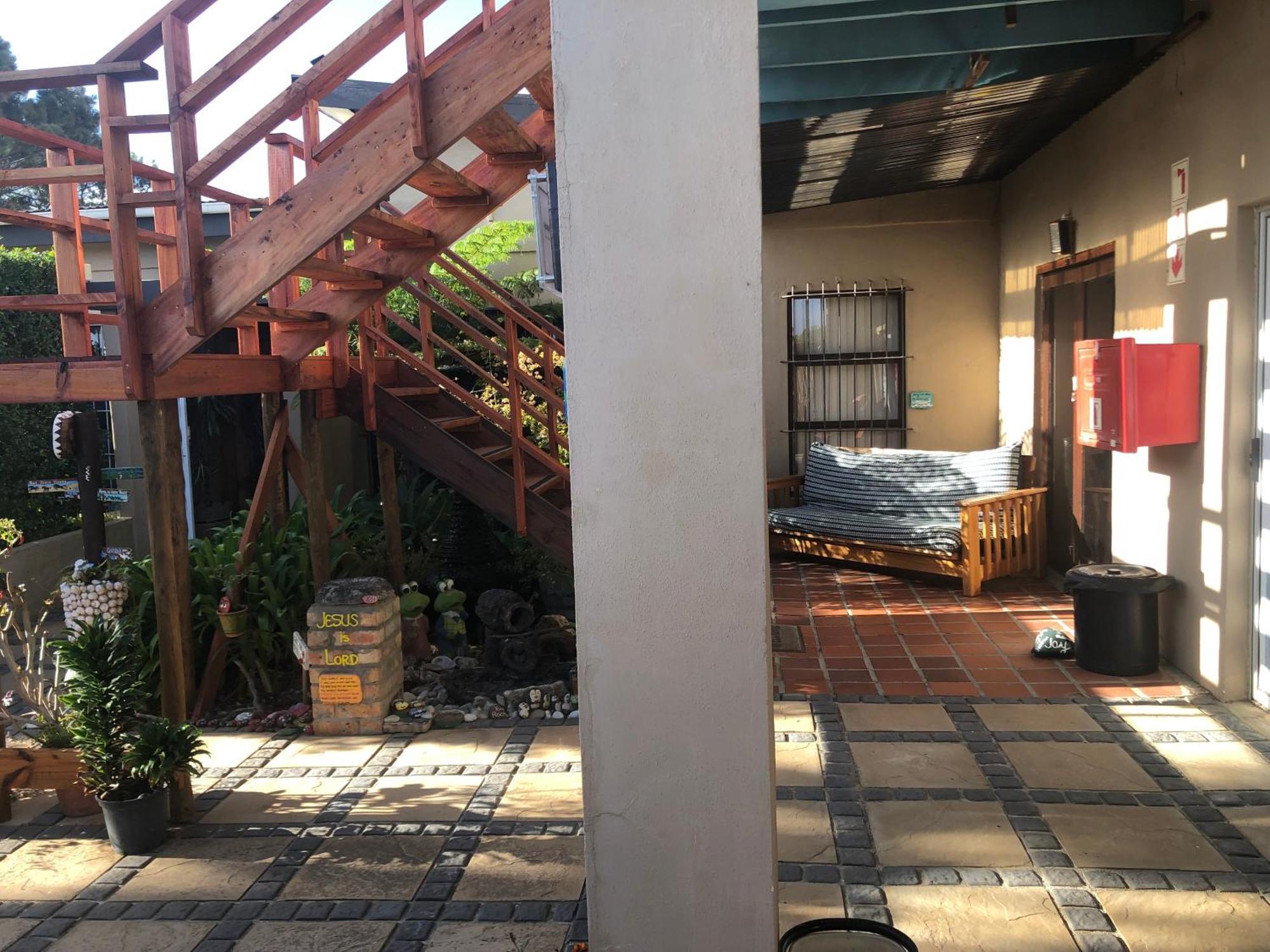 הרמנוס Fisherhaven Travellers Lodge מראה חיצוני תמונה