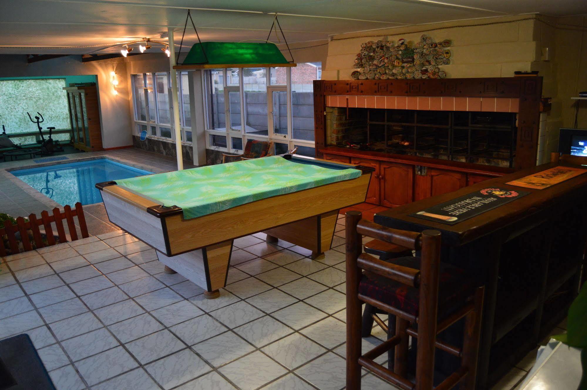 הרמנוס Fisherhaven Travellers Lodge מראה חיצוני תמונה