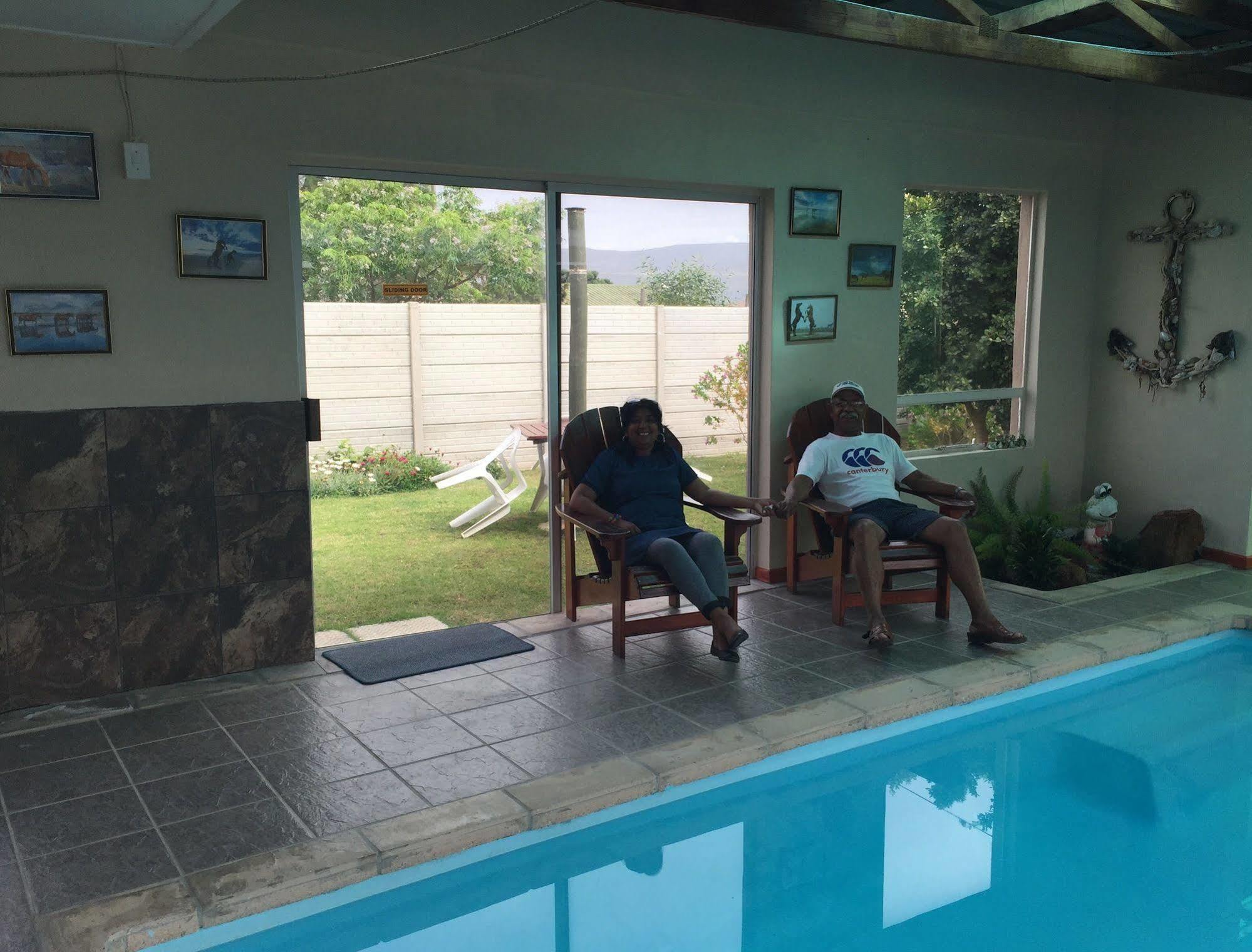 הרמנוס Fisherhaven Travellers Lodge מראה חיצוני תמונה