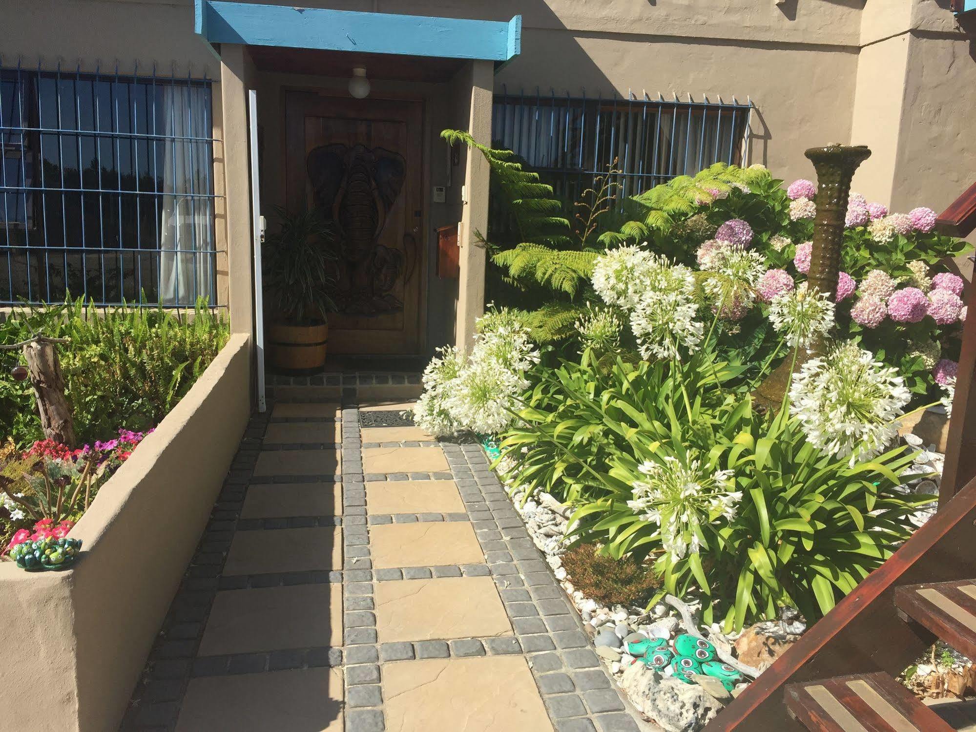הרמנוס Fisherhaven Travellers Lodge מראה חיצוני תמונה